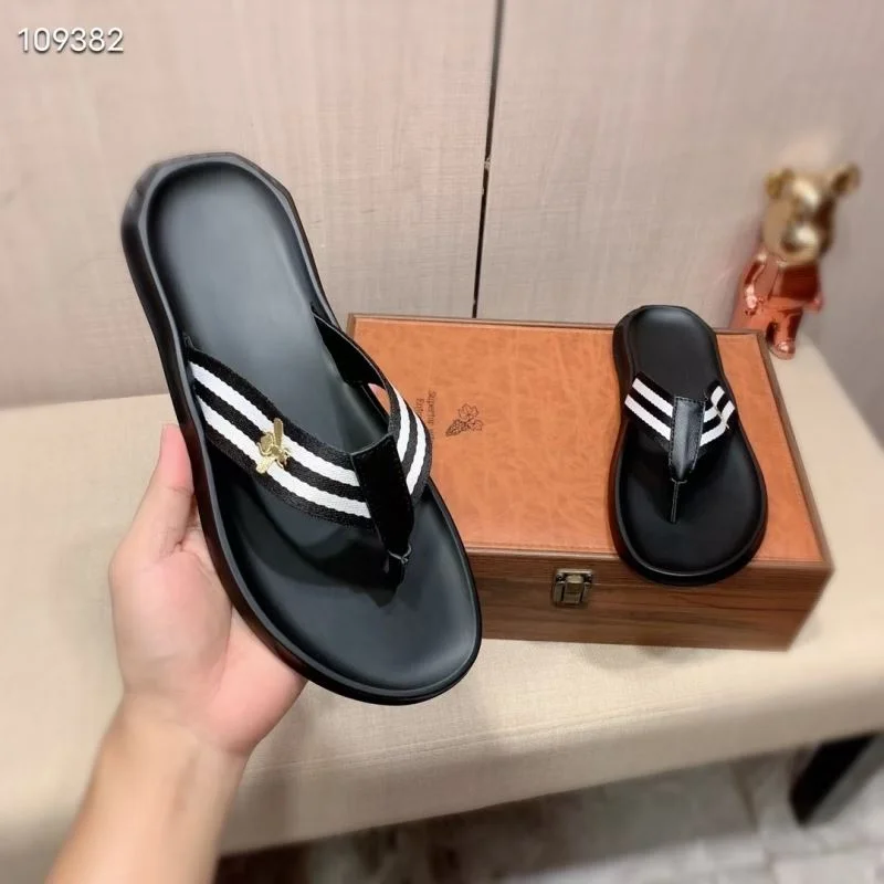 Gucci Slippers Seasonal 23885