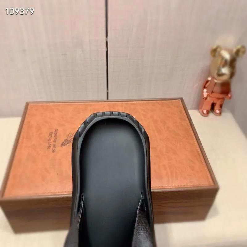 Gucci Slippers EasyMatch 23875