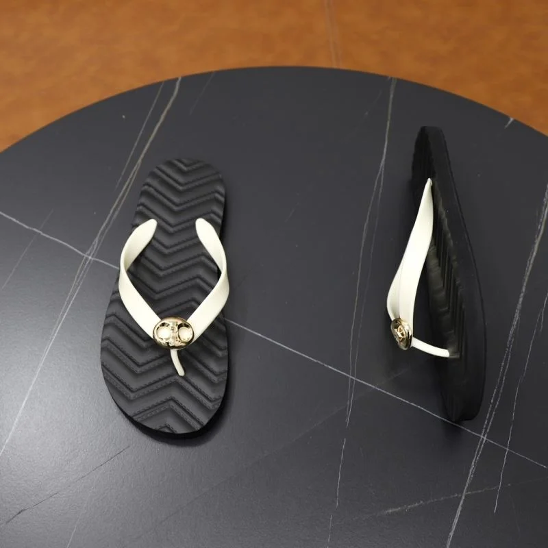 Minimalist Gucci Slippers 23866