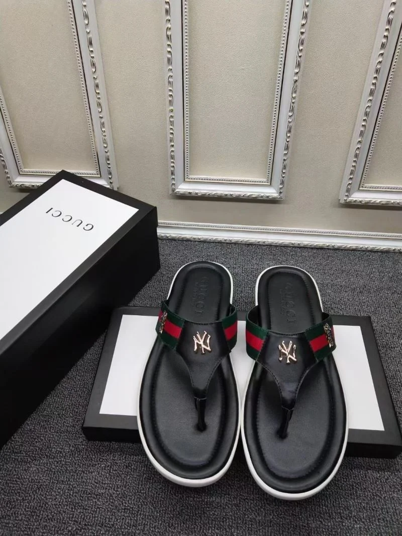 WaterResistant Gucci Slippers 23859