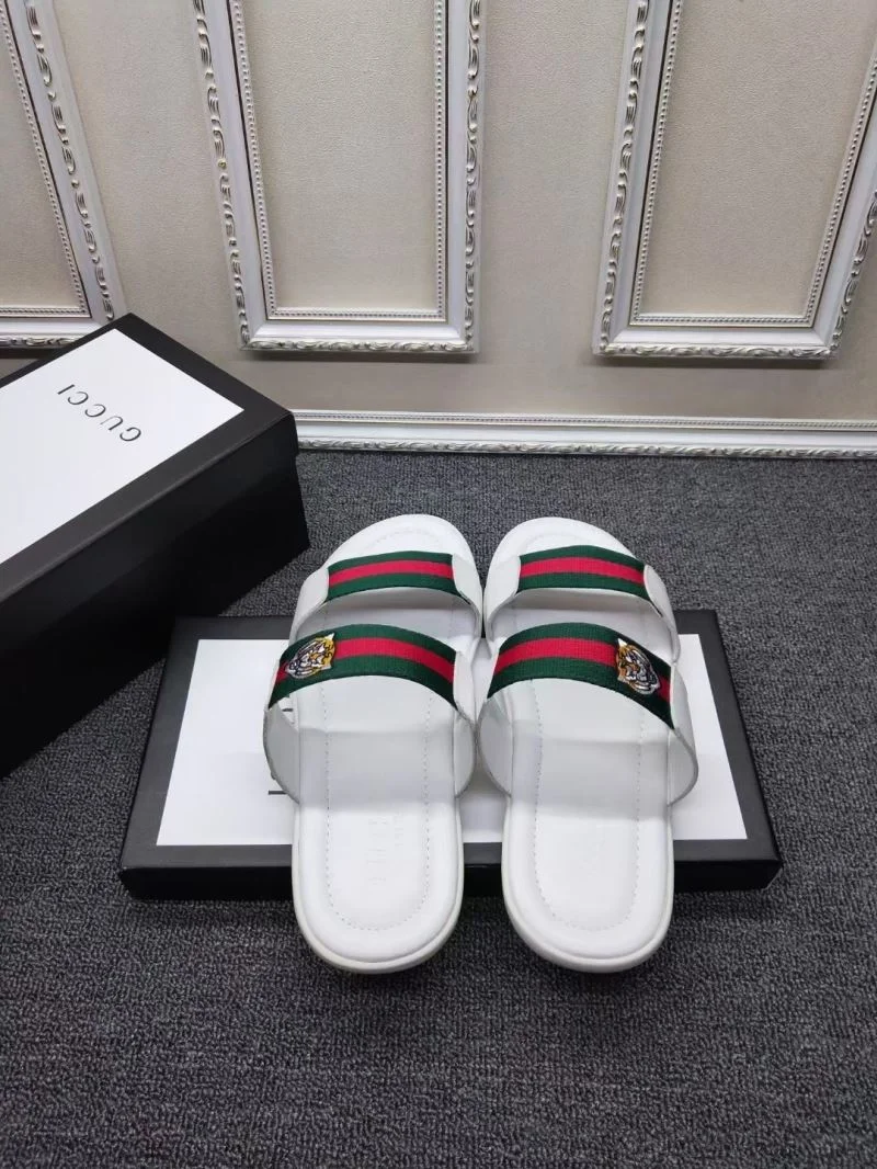 Gucci Slippers WellDesigned 23831