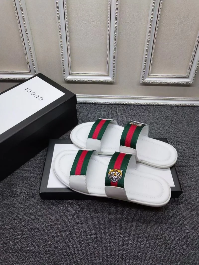 Gucci Slippers WellDesigned 23831