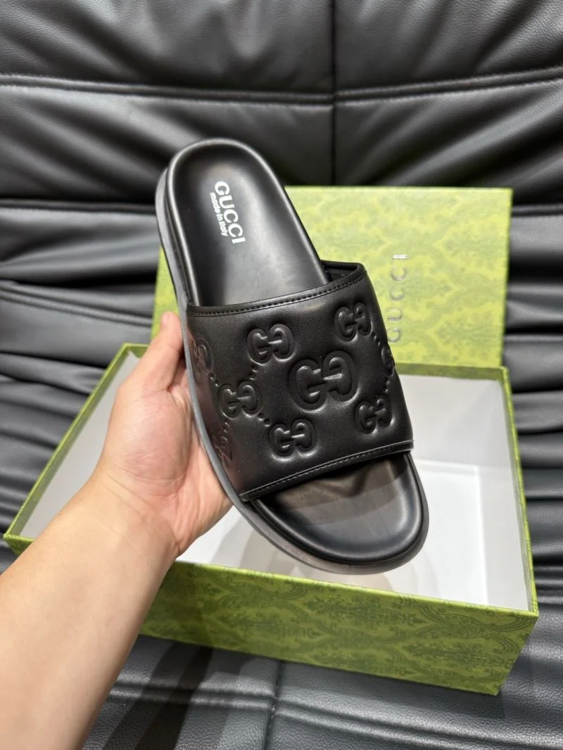 Gucci Slippers UrbanStyle 23835