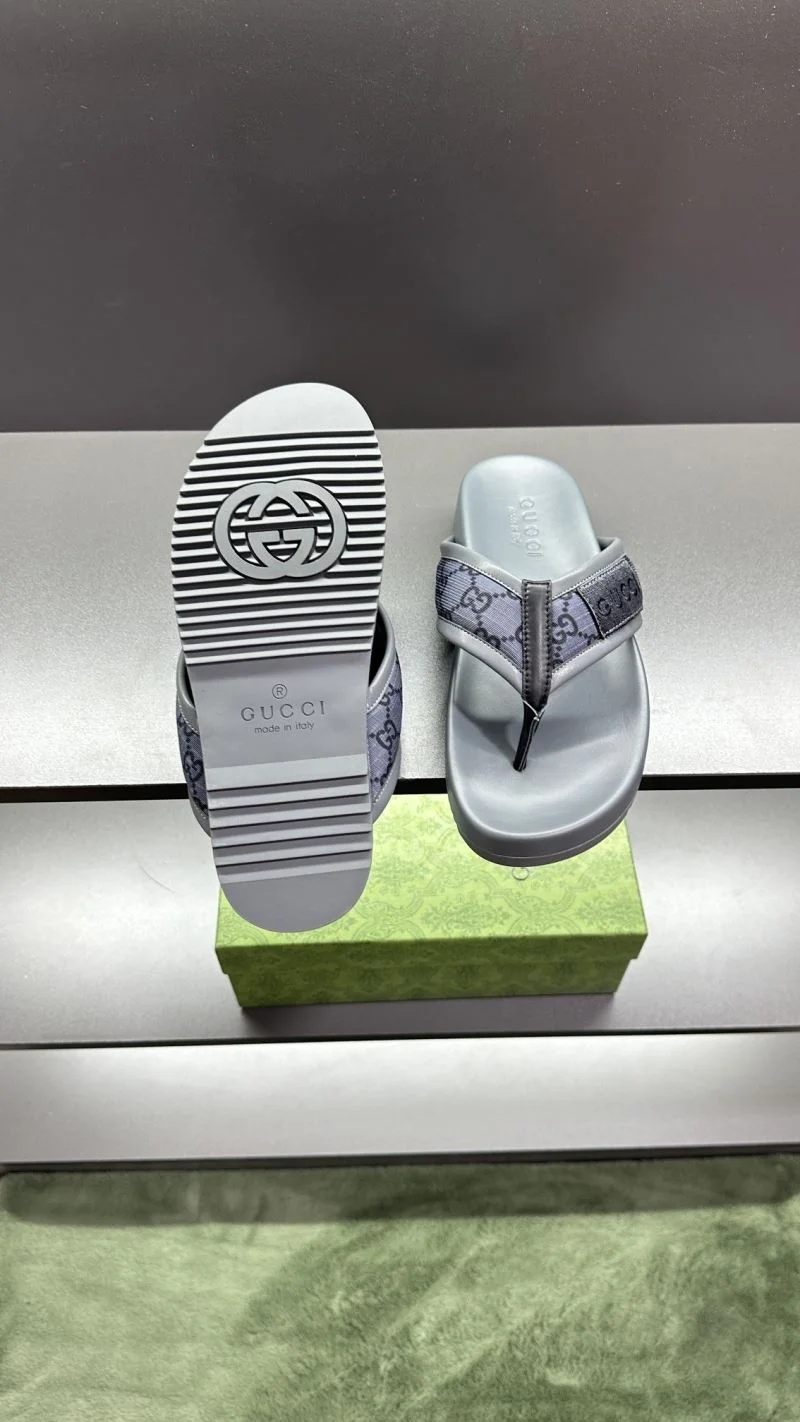 Bright Gucci Slippers 23842