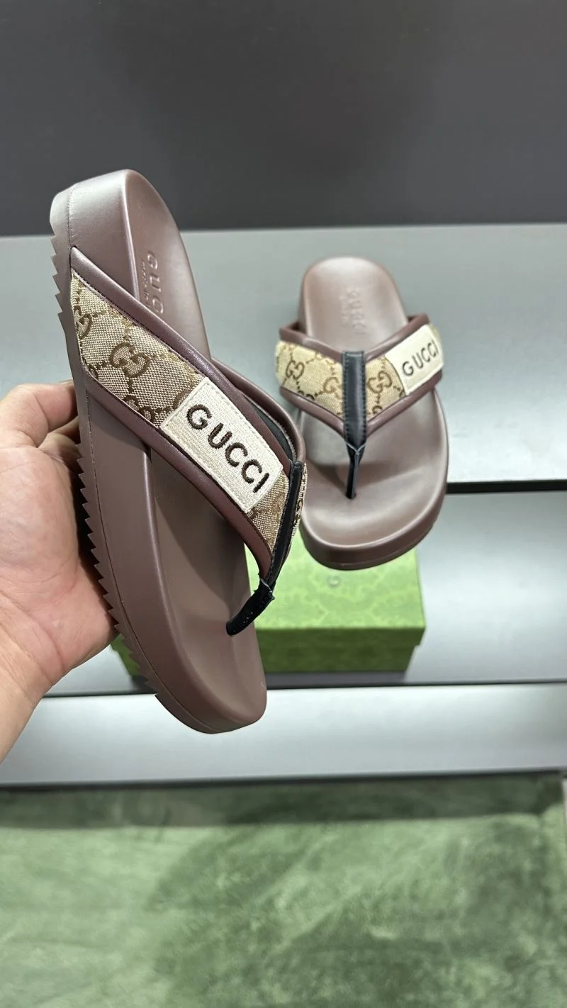 Durable Gucci Slippers 23821