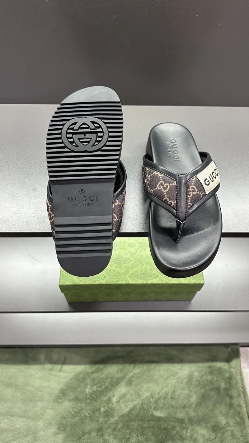 Timeless Gucci Slippers 23805