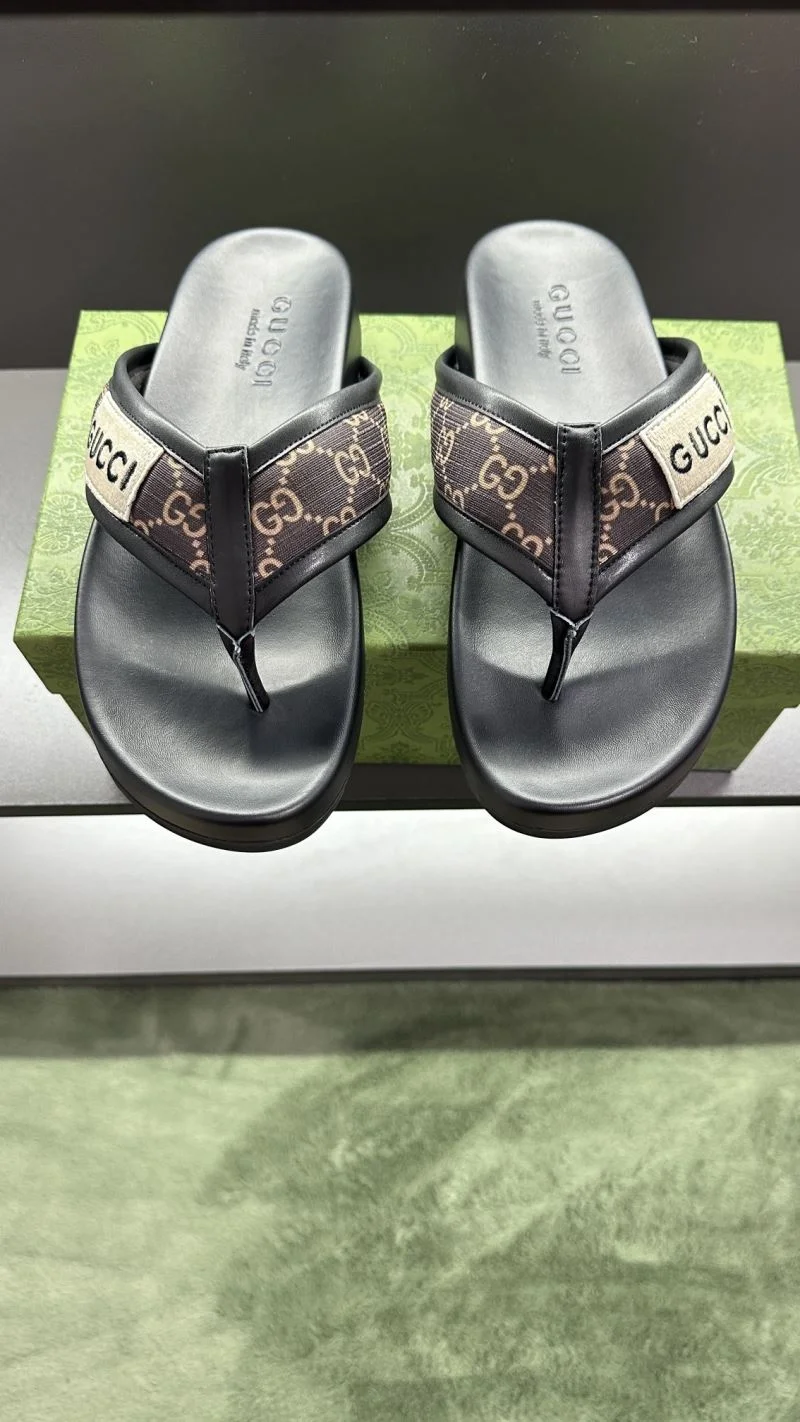 Timeless Gucci Slippers 23805