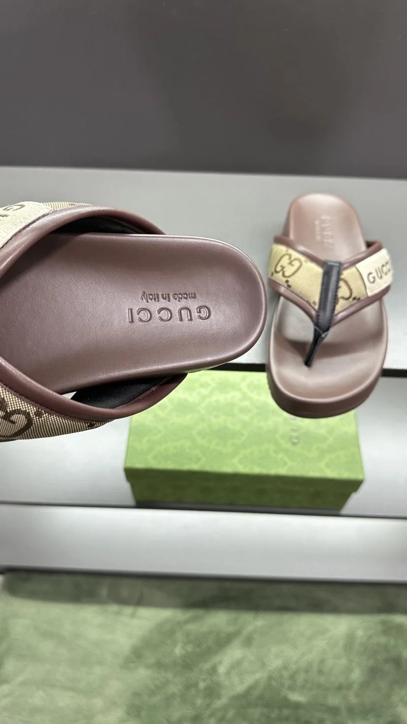 Packable Gucci Slippers 23811