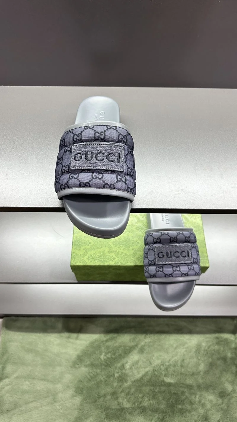 Gucci Slippers RelaxedFit 23833