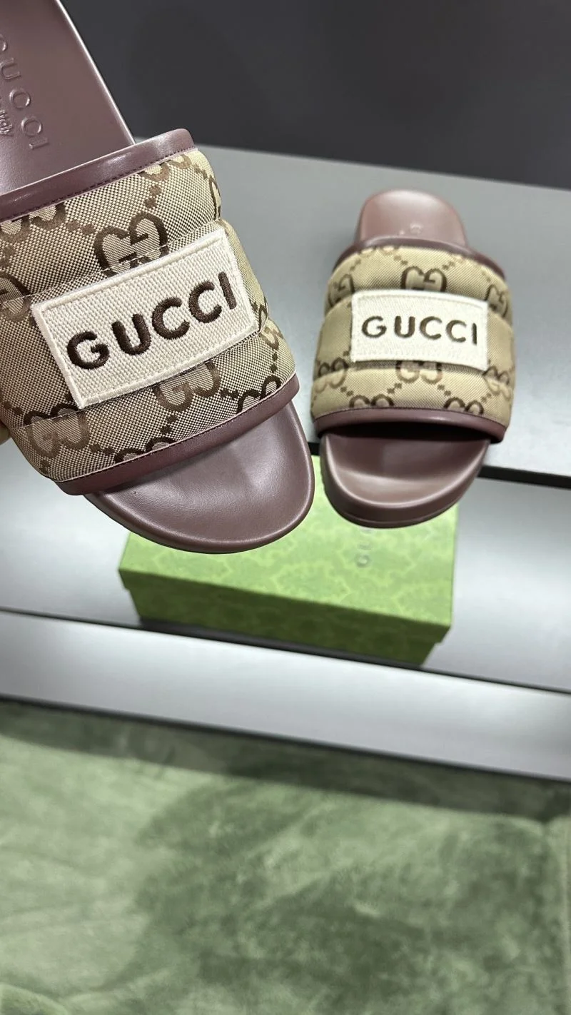 Gucci Slippers Unisex 23848