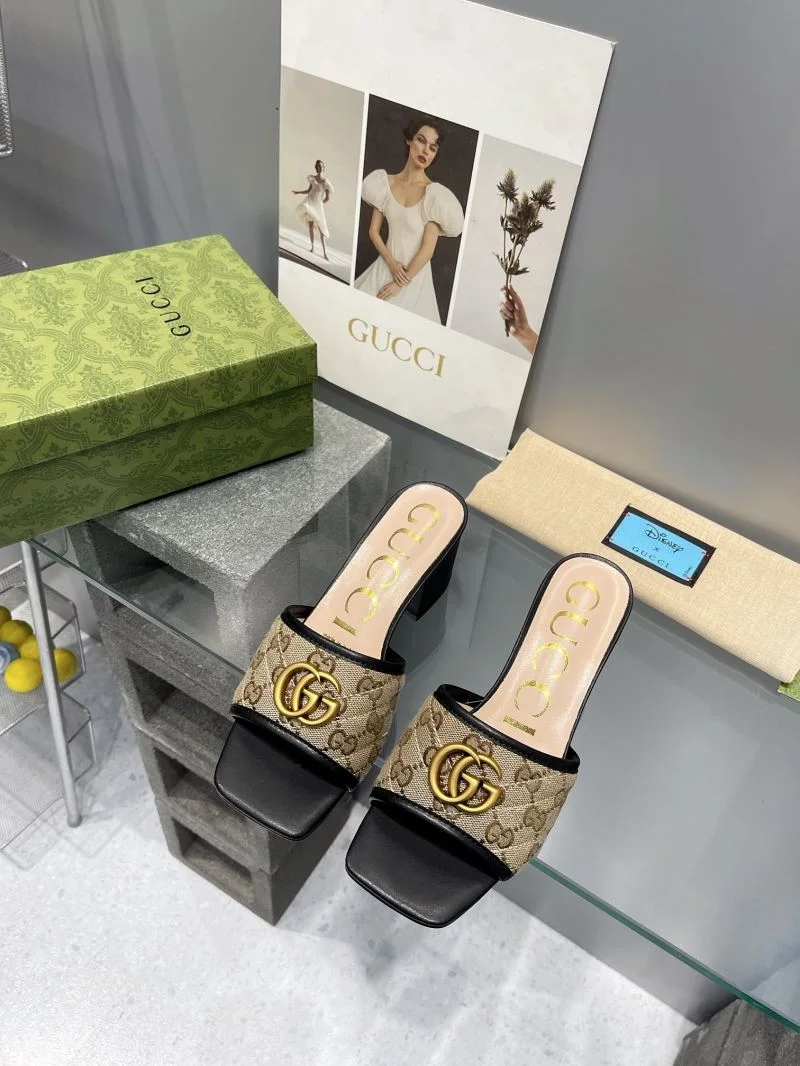 Resilient Gucci Slippers 24982
