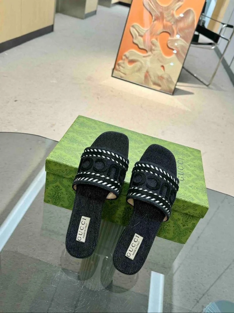 Refined Gucci Slippers 24998