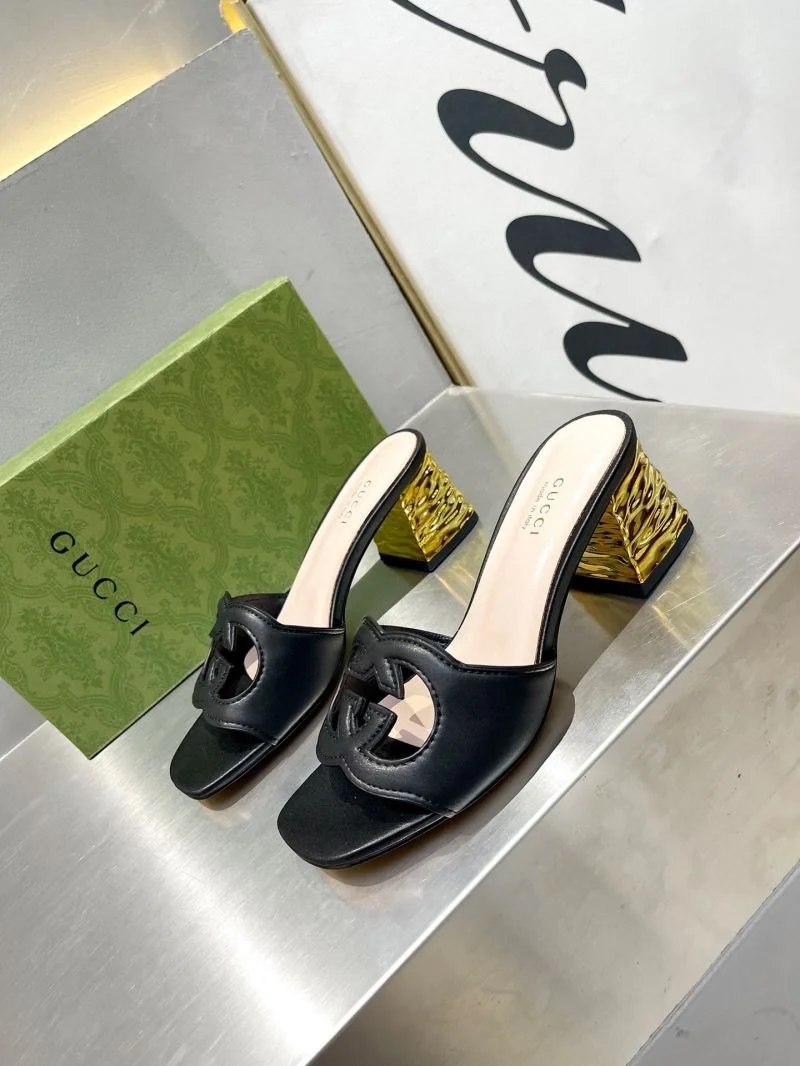Effortless Gucci Slippers 25029