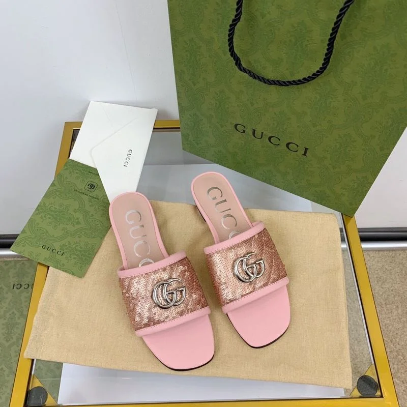 Gucci Slippers WellDesigned 24967