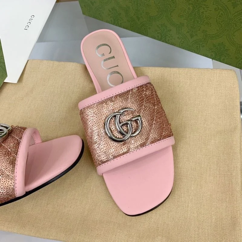 Gucci Slippers WellDesigned 24967
