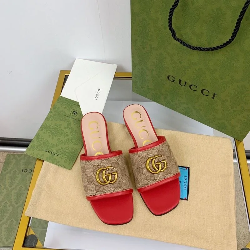 Bold Gucci Slippers 24960