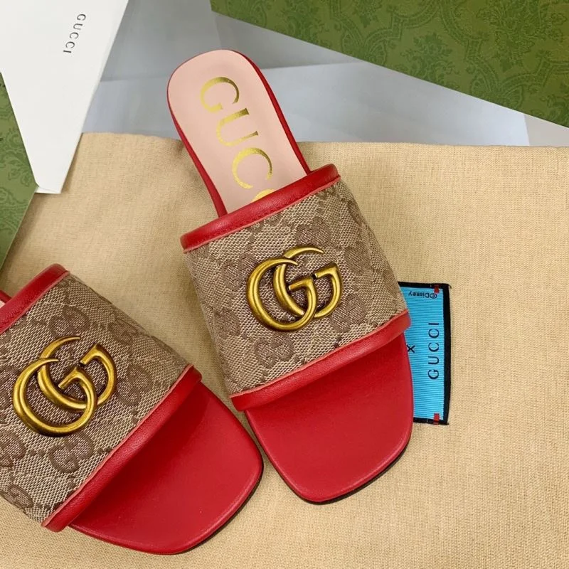 Bold Gucci Slippers 24960