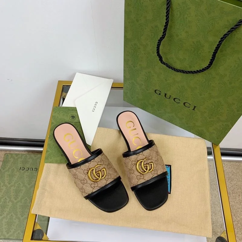 Gucci Slippers Timeless 24979