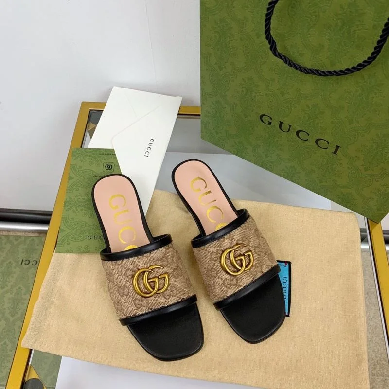 Gucci Slippers Timeless 24979