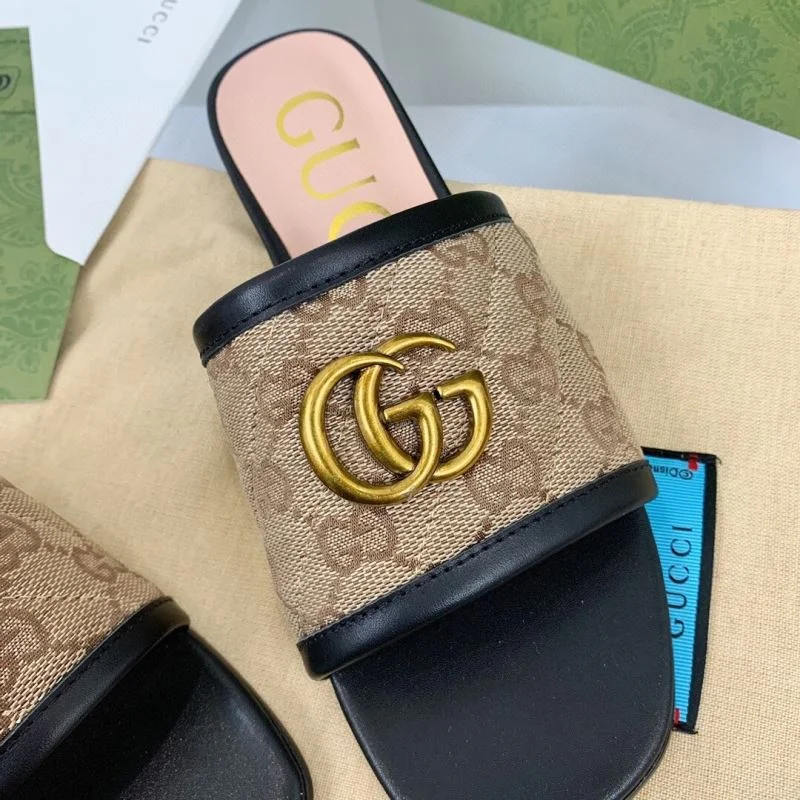 Gucci Slippers Timeless 24979