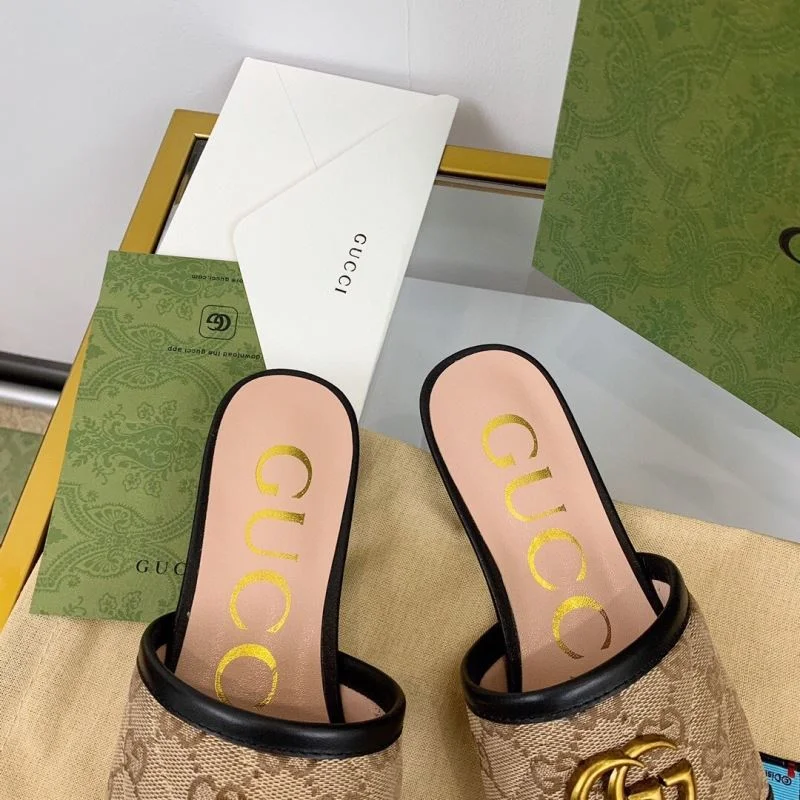 Gucci Slippers Timeless 24979
