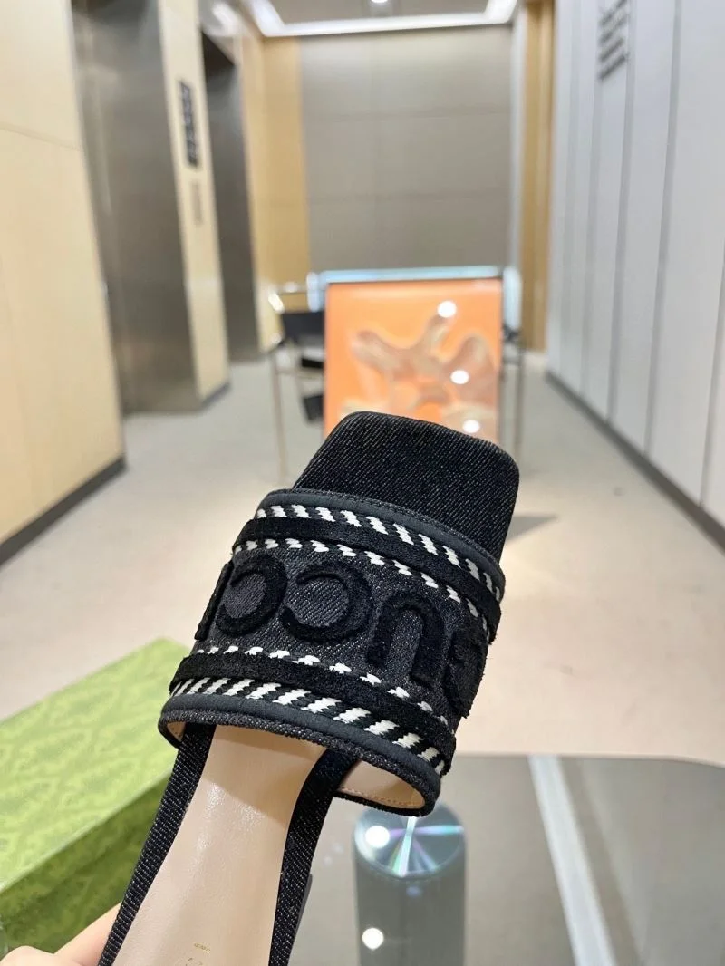 Gucci Slippers Neat 24957