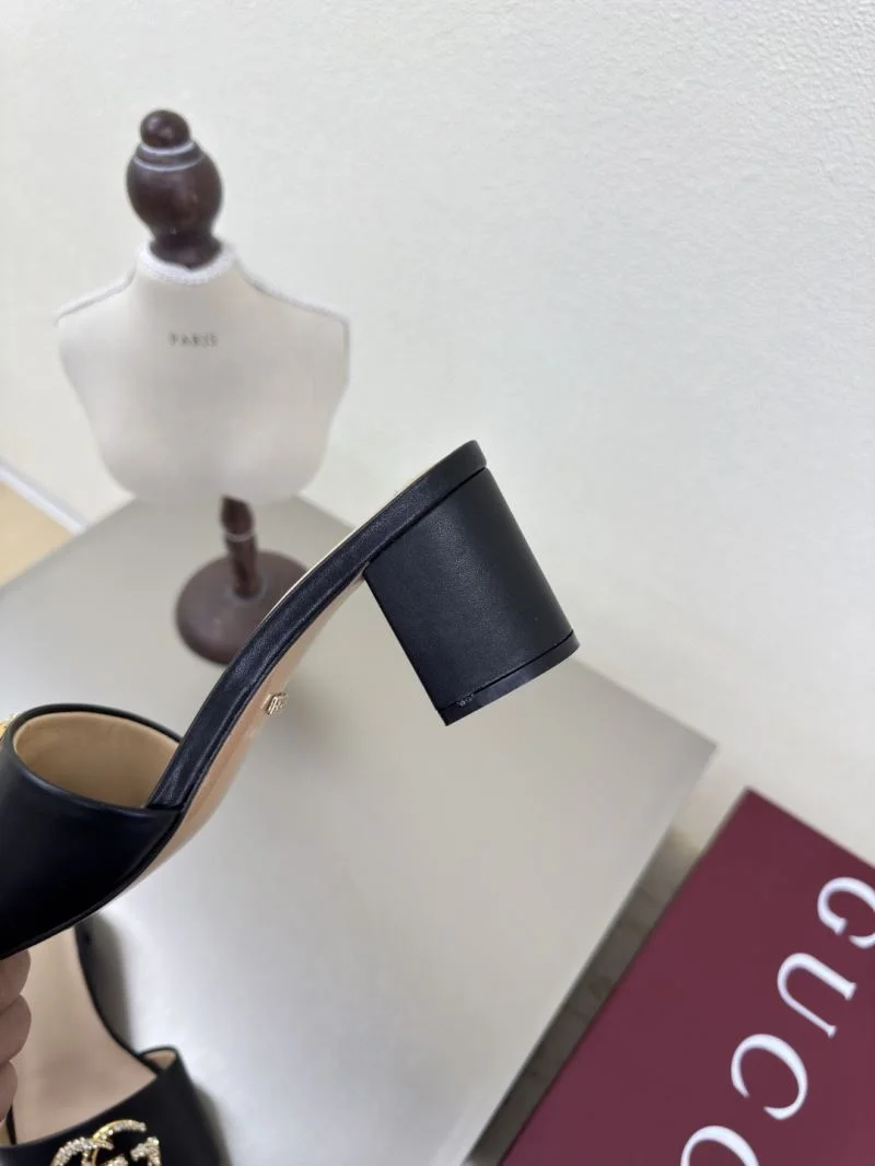 Youthful Gucci Slippers 25102