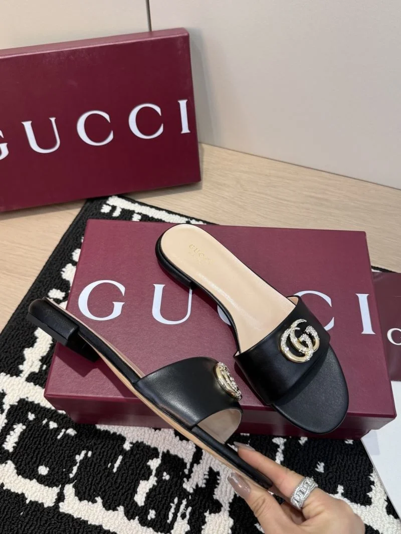 Contemporary Gucci Slippers 24930