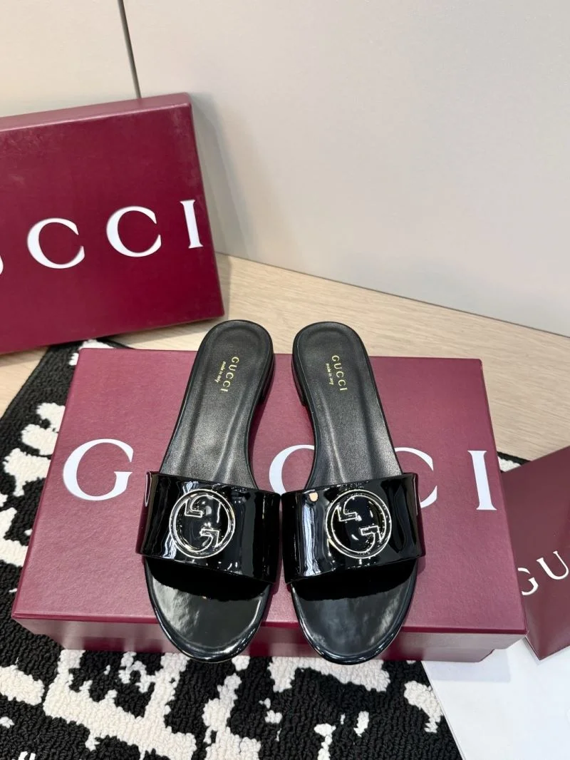 Gucci Slippers Sophisticated 24923