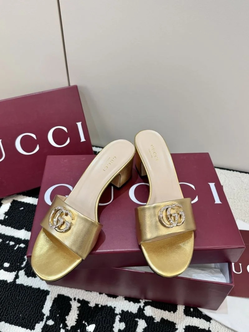 Gucci Slippers Trendsetting 24918