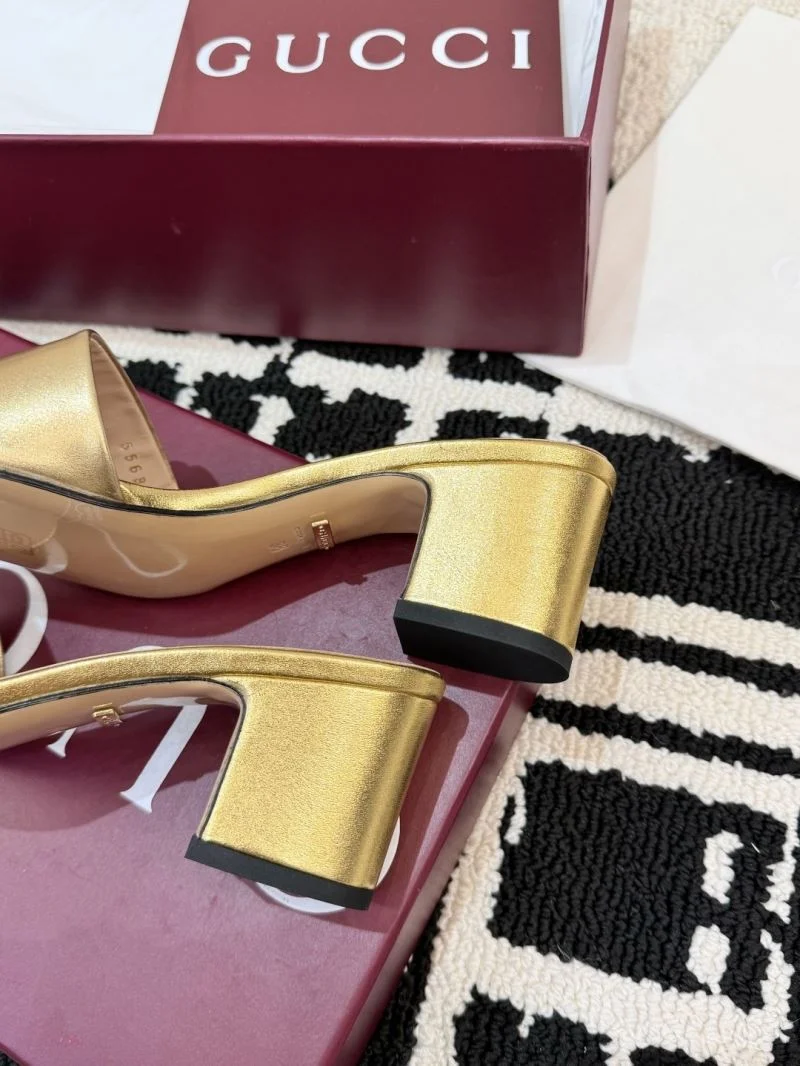 Gucci Slippers Trendsetting 24918
