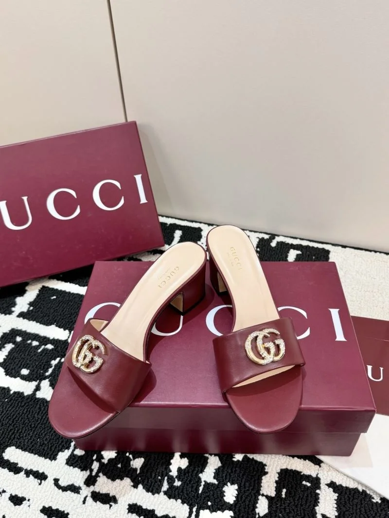 Gucci Slippers Chic 24926