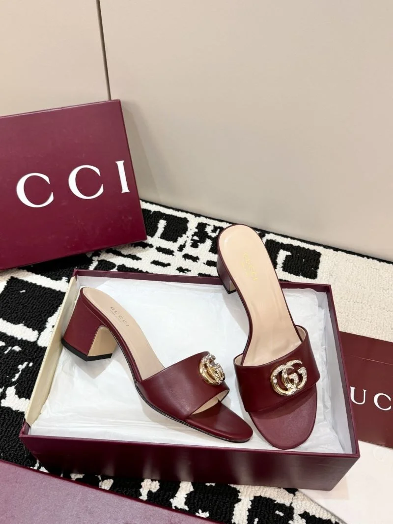 Gucci Slippers Chic 24926