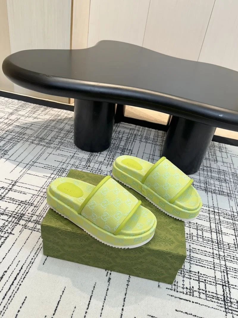 Gucci Slippers Trendy 24933