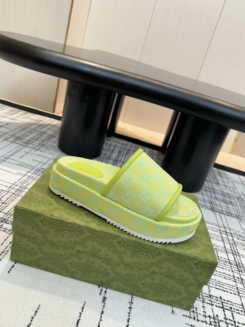 Gucci Slippers Trendy 24933