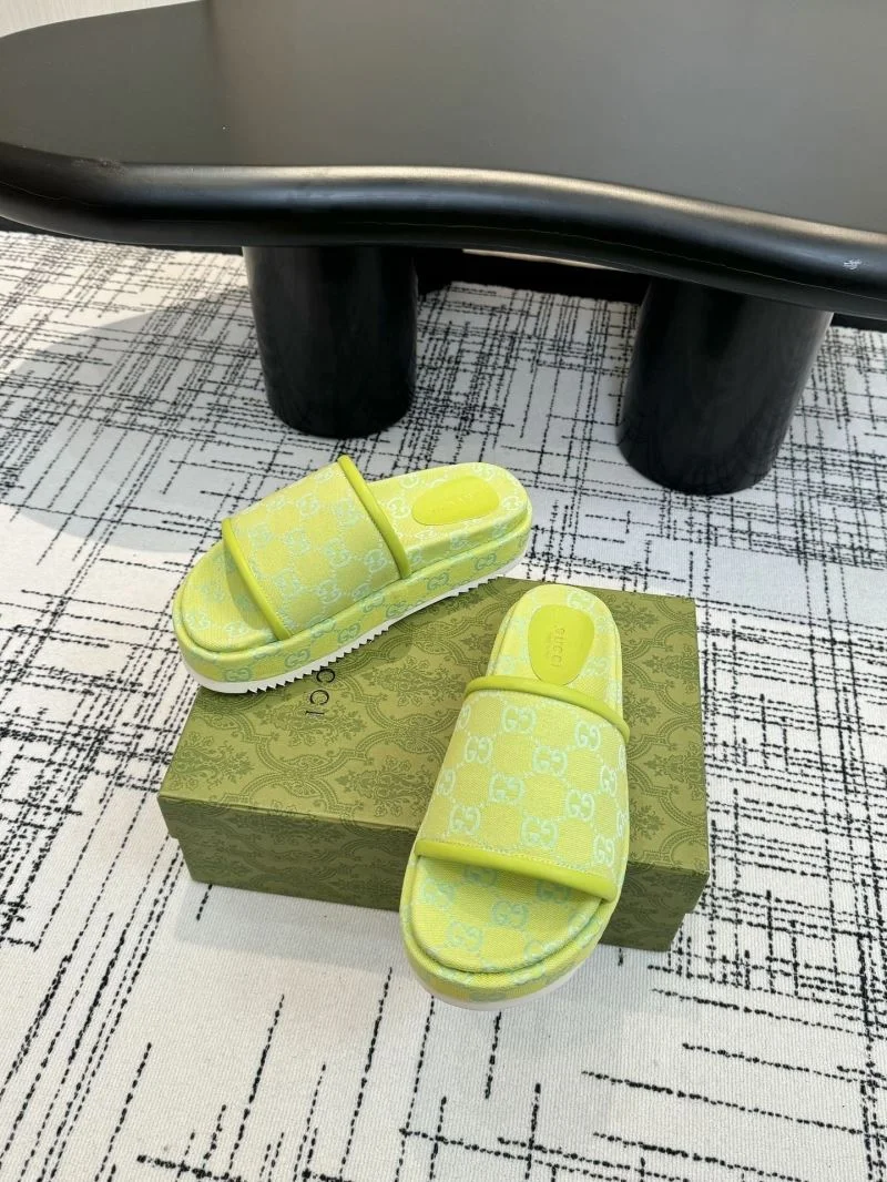 Gucci Slippers Trendy 24933