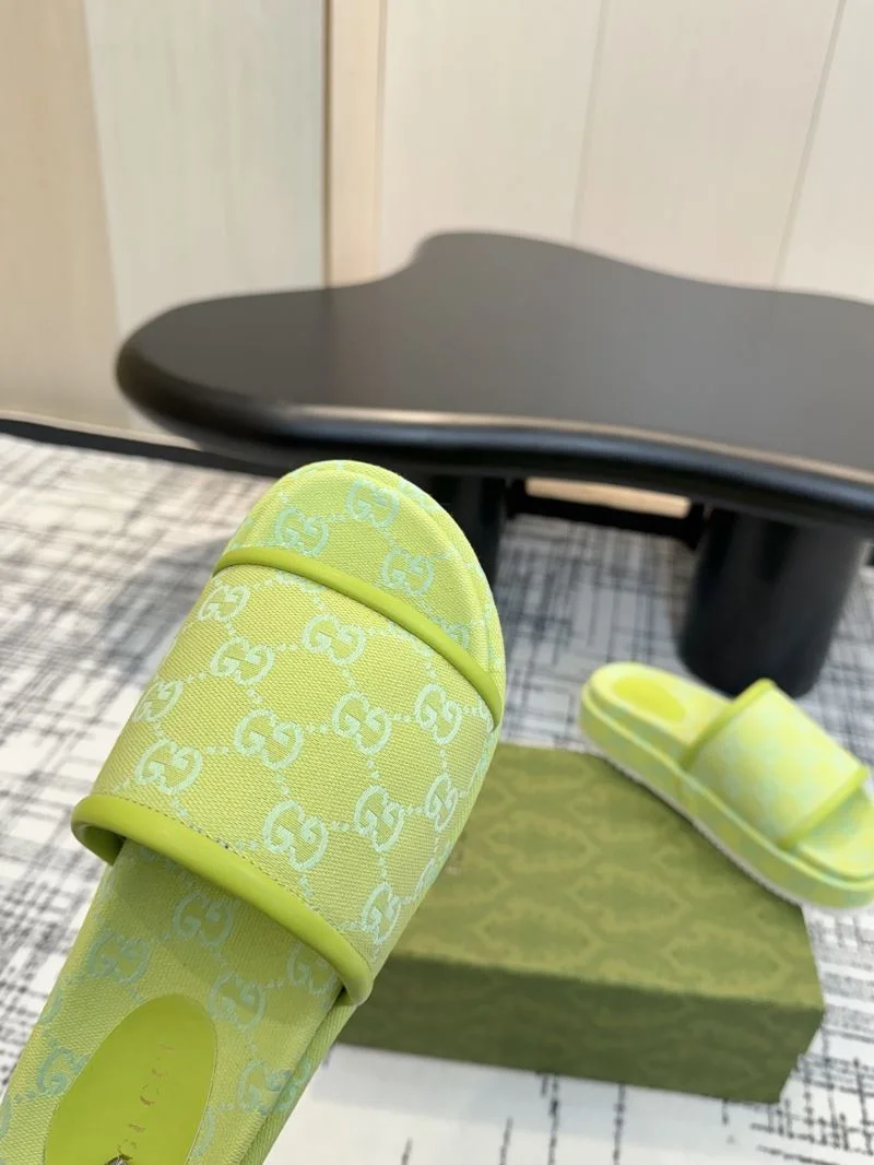 Gucci Slippers Trendy 24933