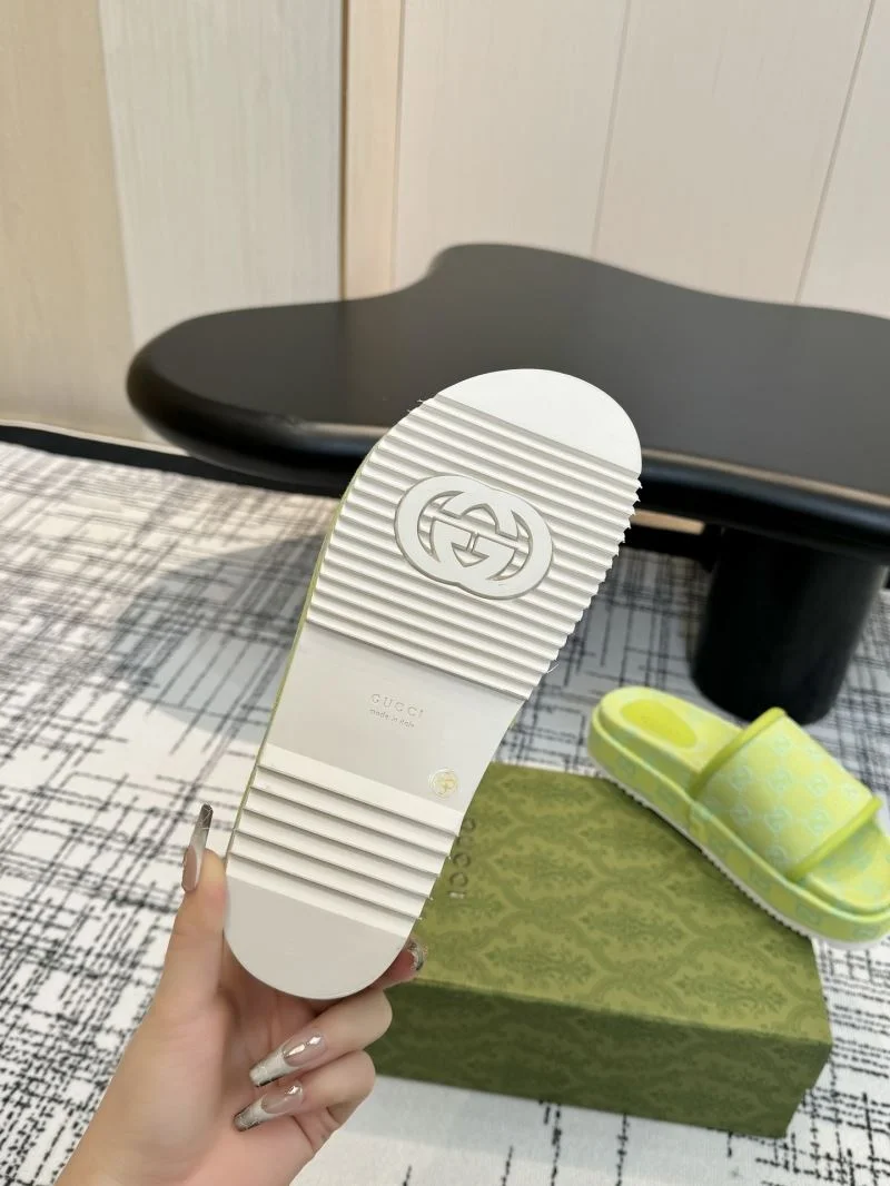 Gucci Slippers Trendy 24933