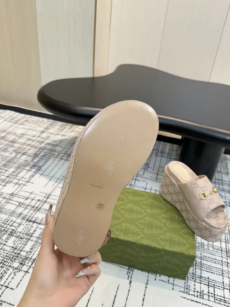 Gucci Slippers Comfortable 24906