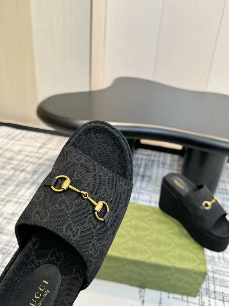 Sustainable Gucci Slippers 24907