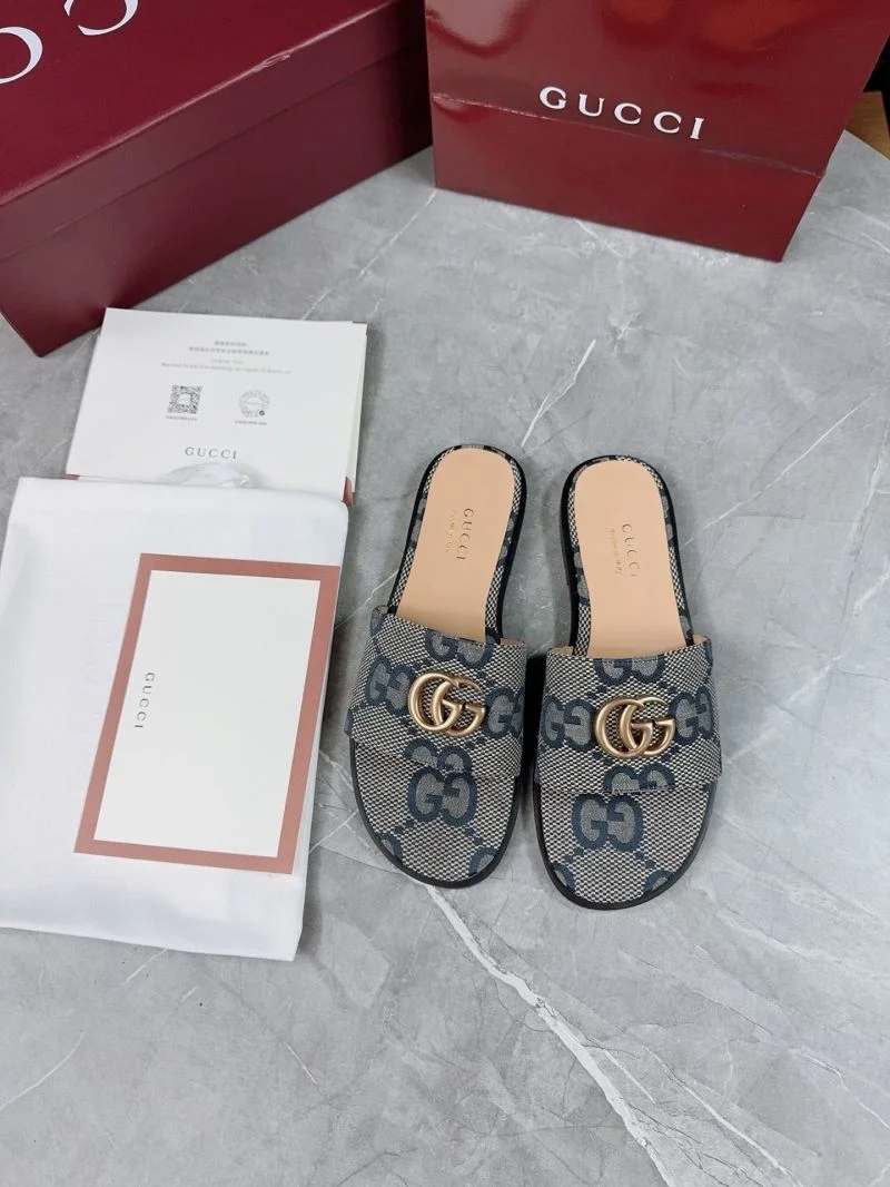 Effortless Gucci Slippers 24898