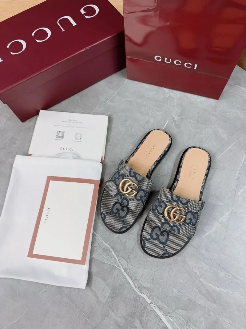 Effortless Gucci Slippers 24898