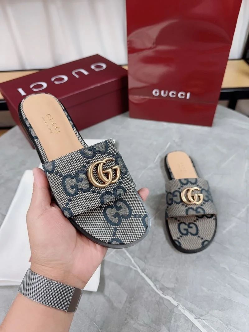 Effortless Gucci Slippers 24898