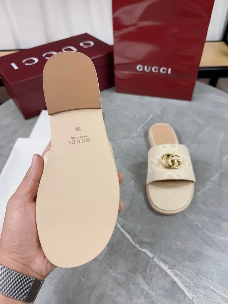 Gucci Slippers WrinkleFree 23769