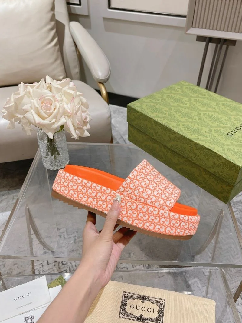 ModernLook Gucci Slippers 24897