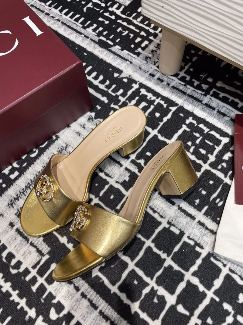 Gucci Slippers Sophisticated 24892