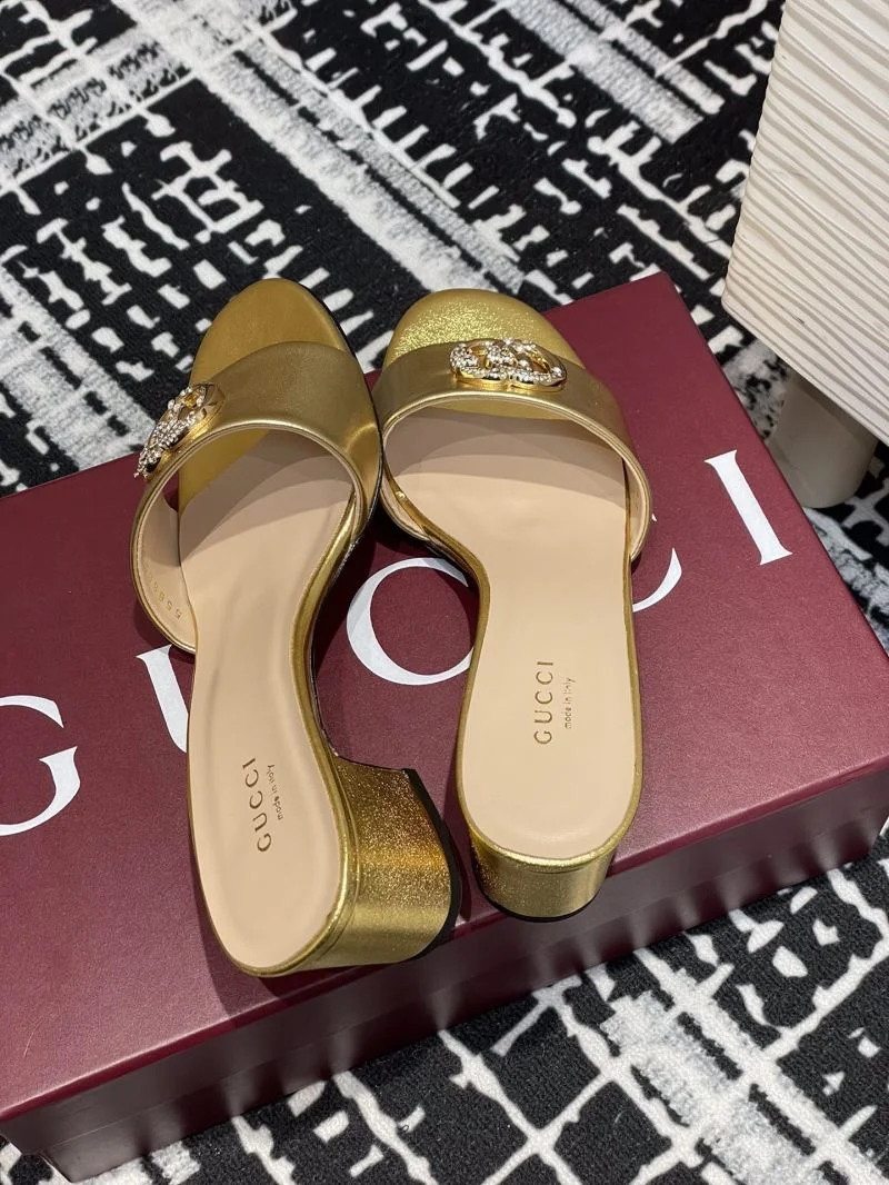 Gucci Slippers Sophisticated 24892