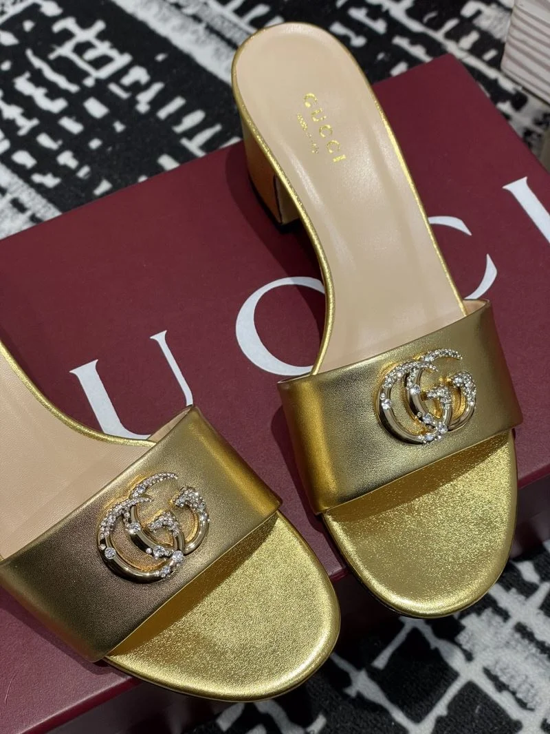 Gucci Slippers Sophisticated 24892