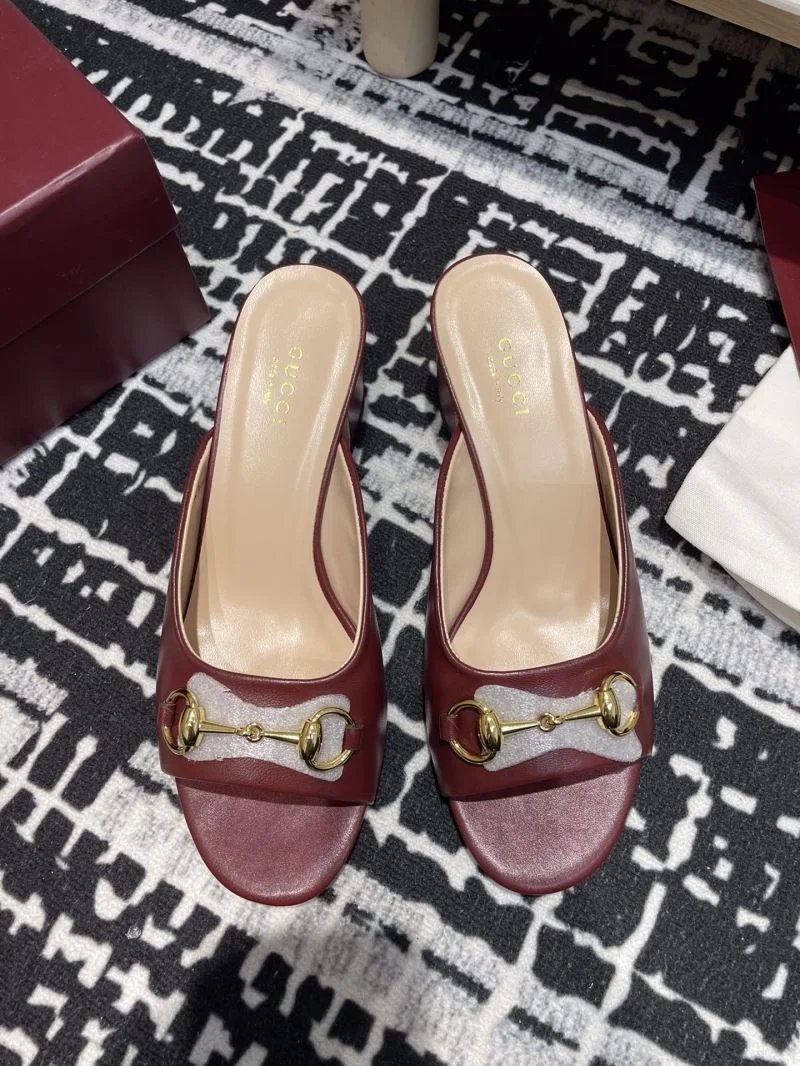 Unisex Gucci Slippers 24868