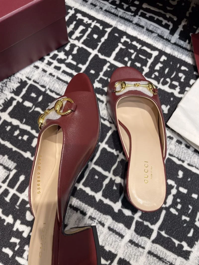 Unisex Gucci Slippers 24868